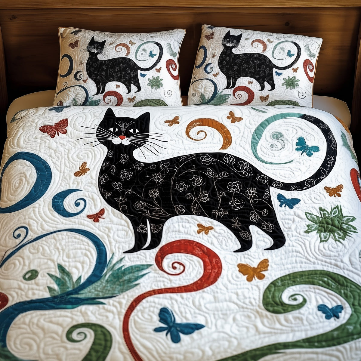 Christmas Cat 3-Piece Quilted Bedding Set - Design 3 — quilt and two matching pillow shams