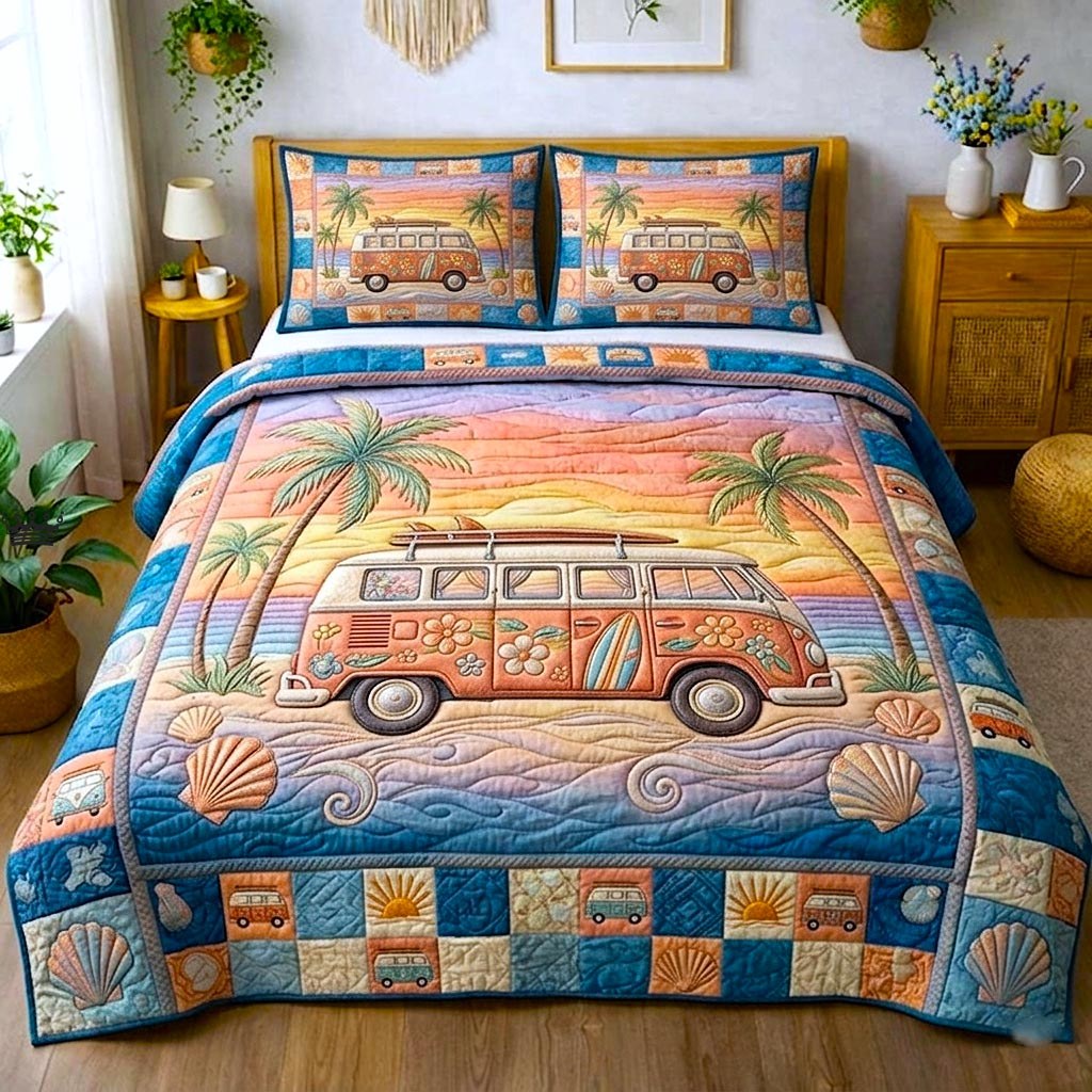 Beachside 3-Piece Quilted Bedding Set - Design 2 — quilt and two matching pillow shams