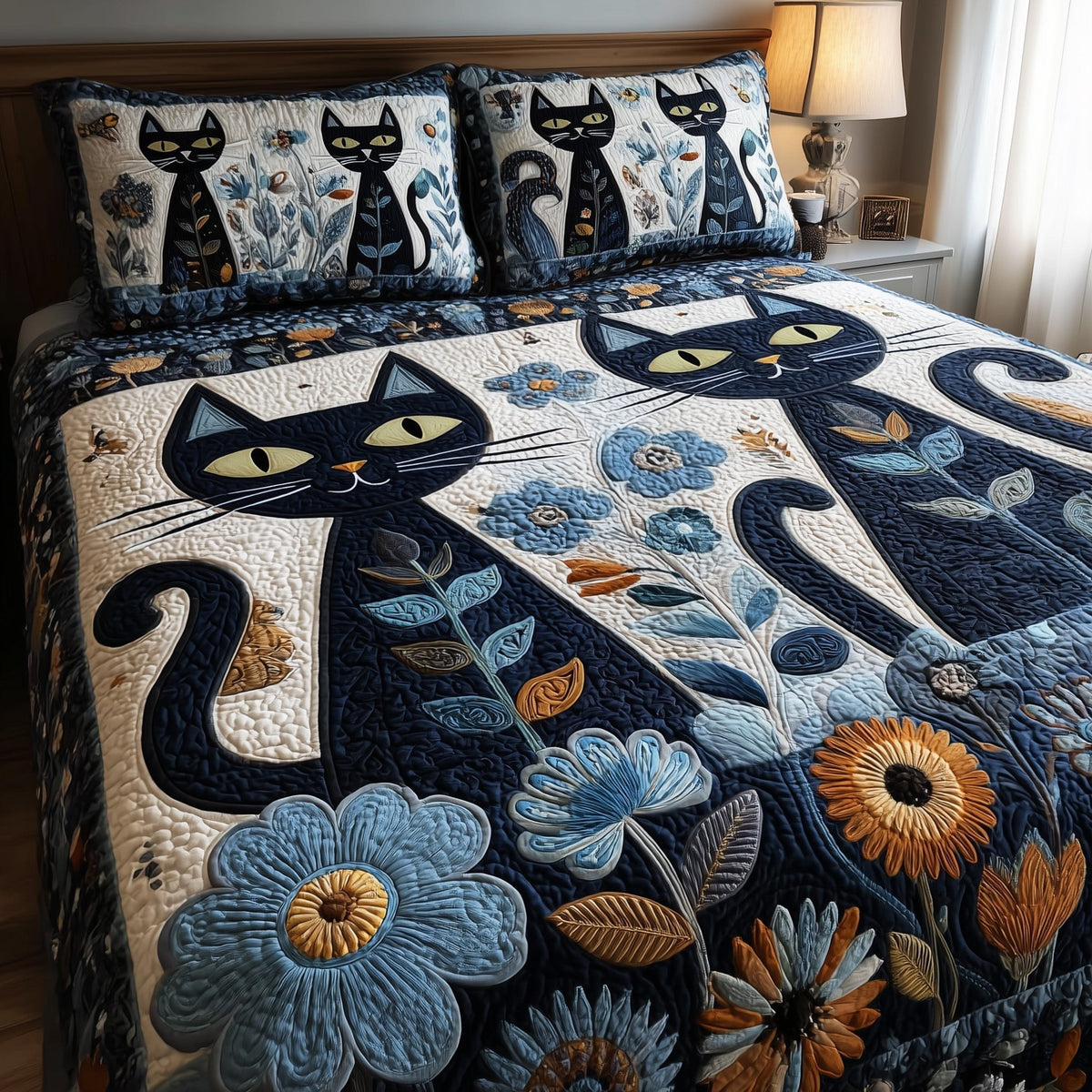 Cat 3-Piece Quilted Bedding Set - Design 1 — quilt and two matching pillow shams