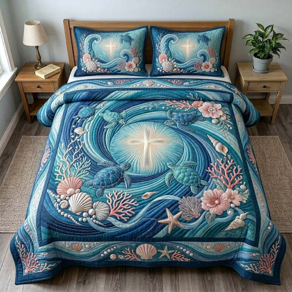 Divine Ocean Light 3-Piece Quilted Bedding Set — quilt and two matching pillow shams