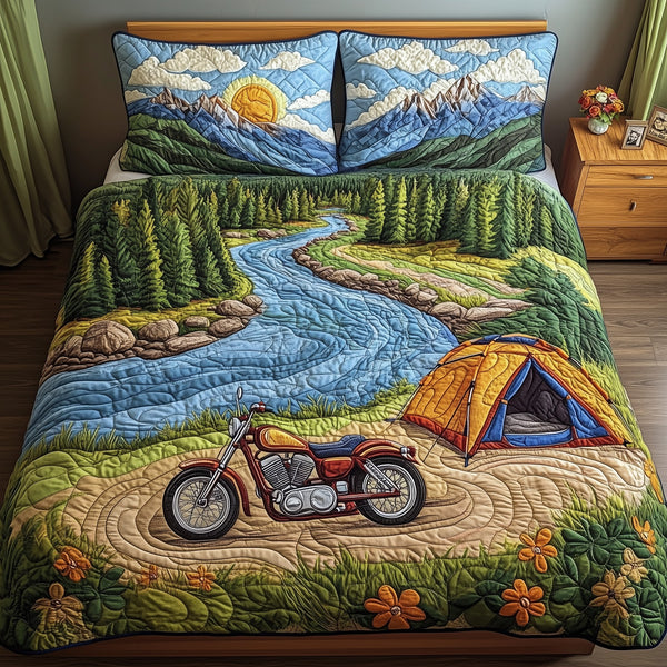 Adventure Awaits 3-Piece Quilted Bedding Set - Design 1 — quilt and two matching pillow shams
