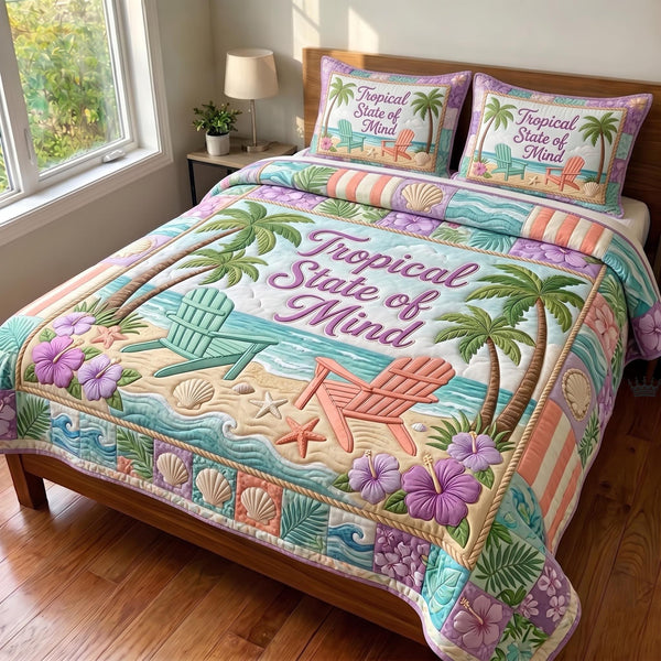 Coastal Whisper 3-Piece Quilted Bedding Set - Design 2 — quilt and two matching pillow shams