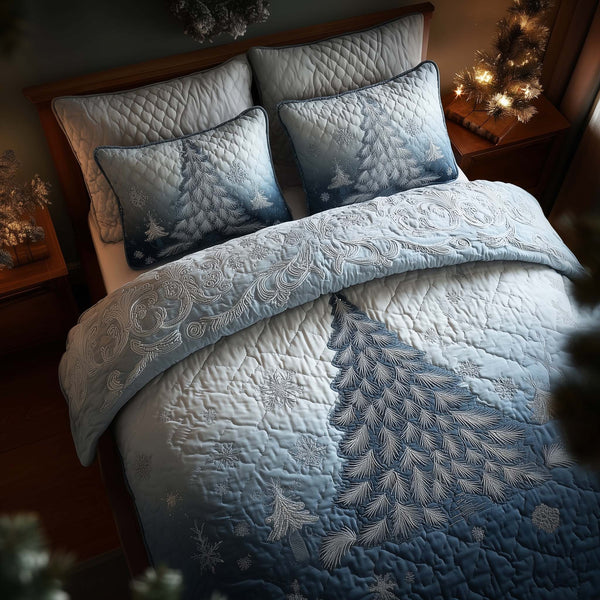 Evergreen Charm 3-Piece Quilted Bedding Set - Design 2 — quilt and two matching pillow shams