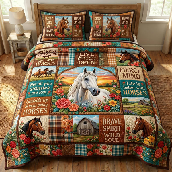 Farmhouse Horse 3-Piece Quilted Bedding Set - Design 4 — quilt and two matching pillow shams