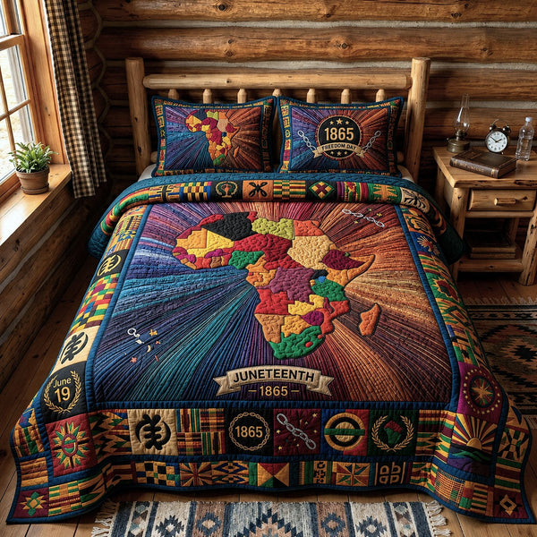 Africa Map 3-Piece Quilted Bedding Set - Design 1 — quilt and two matching pillow shams