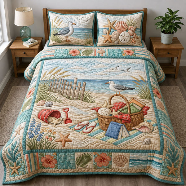 Coastal Summer Life 3-Piece Quilted Bedding Set - Design 1 — quilt and two matching pillow shams