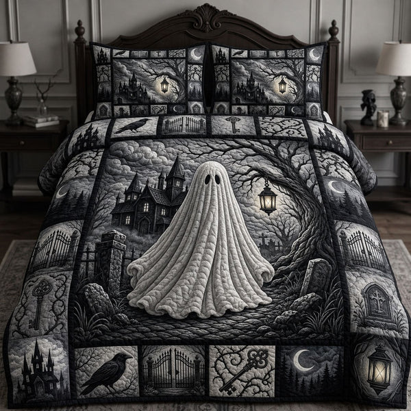 Creepy Ghost 3-Piece Quilted Bedding Set — quilt and two matching pillow shams