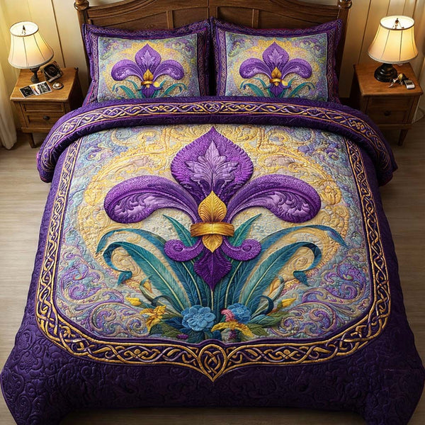Fleur Crest 3-Piece Quilted Bedding Set — quilt and two matching pillow shams