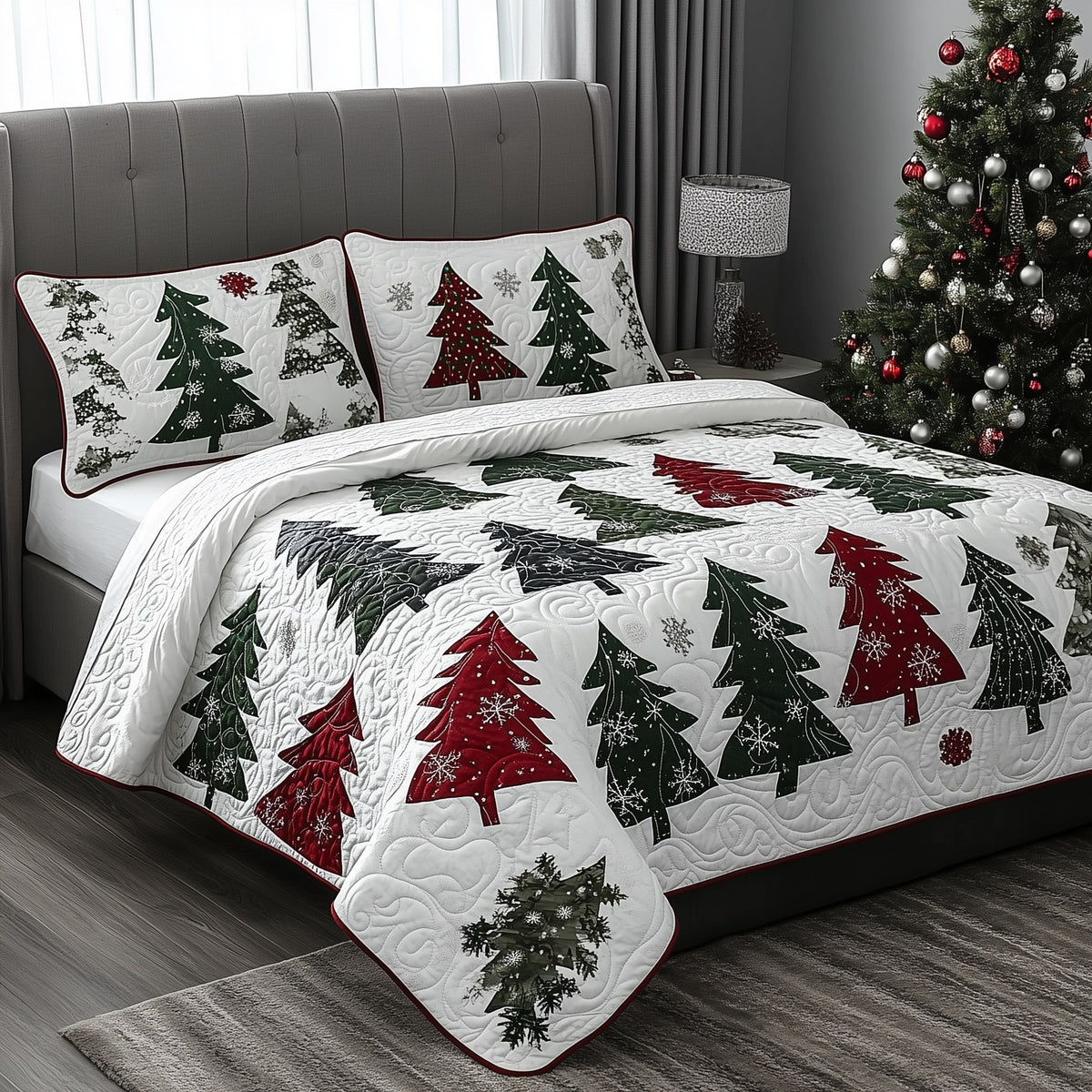 Christmas Tree 3-Piece Quilted Bedding Set - Design 10 — quilt and two matching pillow shams