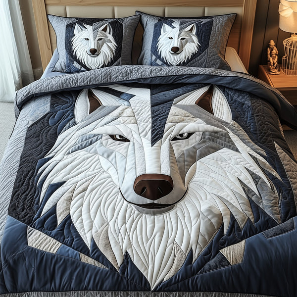 Ethereal White Wolf 3-Piece Quilted Bedding Set - Design 4 — quilt and two matching pillow shams