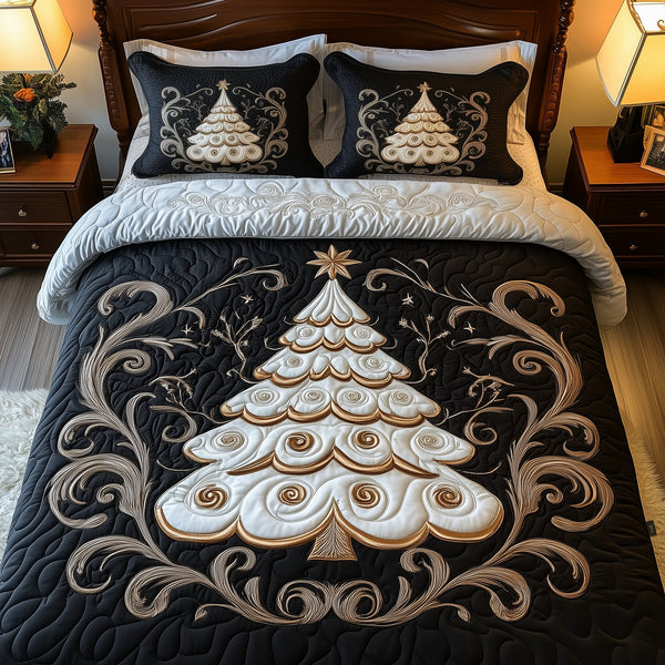 Elegant Christmas Tree 3-Piece Quilted Bedding Set - Design 1 — quilt and two matching pillow shams