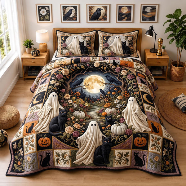Autumn Cat quilted 3-piece bedding set on a made bed with two matching pillow shams