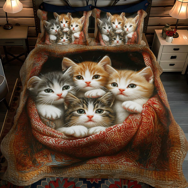 Cozy Cat quilted 3-piece bedding set on a made bed with two matching pillow shams