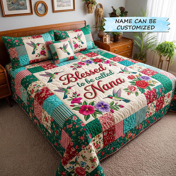 Floral Love 3-Piece Quilted Bedding Set QTCUZ - Design 3 quilted 3-piece bedding set on a made bed with two matching pillow shams