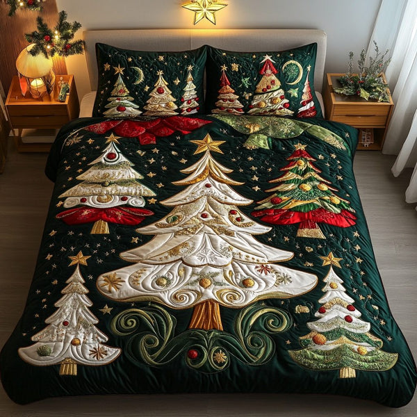 Golden Star quilted 3-piece bedding set on a made bed with two matching pillow shams