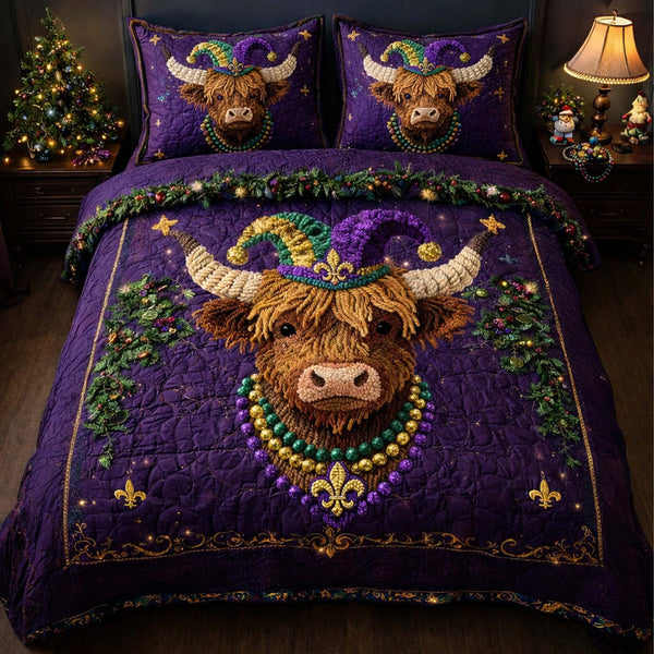 Mardi Highland quilted 3-piece bedding set on a made bed with two matching pillow shams