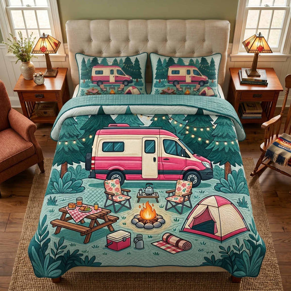 Mini Van quilted 3-piece bedding set on a made bed with two matching pillow shams