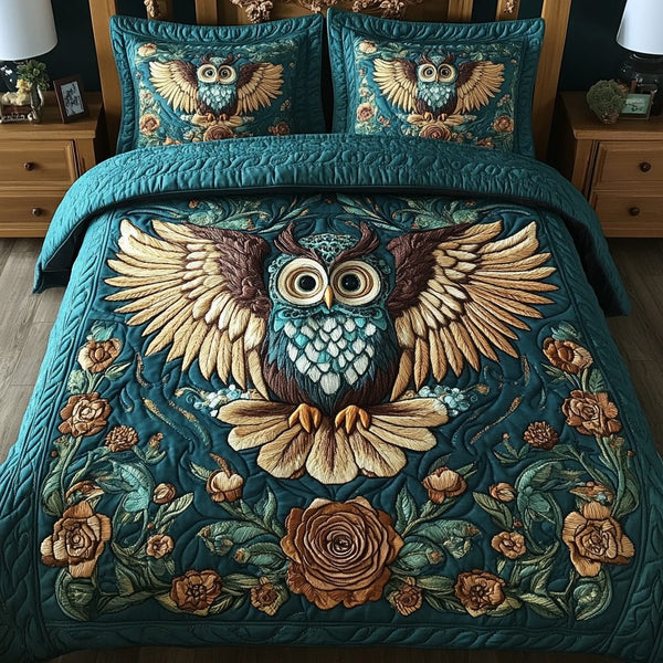 Petal Wings quilted 3-piece bedding set on a made bed with two matching pillow shams