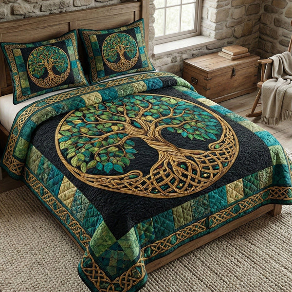 Soul of Nature quilted 3-piece bedding set on a made bed with two matching pillow shams