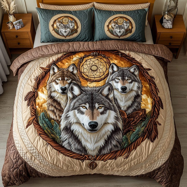 Spirit of the Pack quilted 3-piece bedding set on a made bed with two matching pillow shams