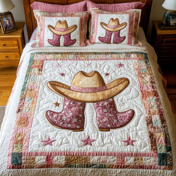 Starry Range quilted 3-piece bedding set on a made bed with two matching pillow shams