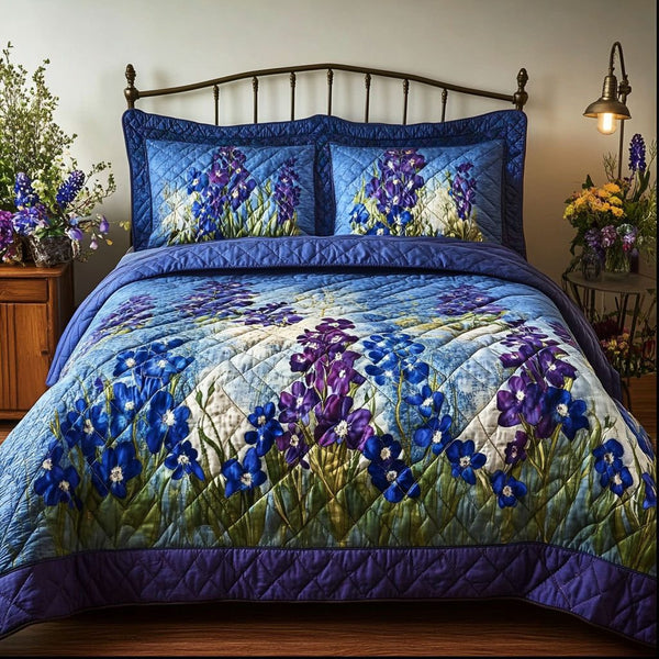 Texas Blooms quilted 3-piece bedding set on a made bed in a rustic timber bedroom