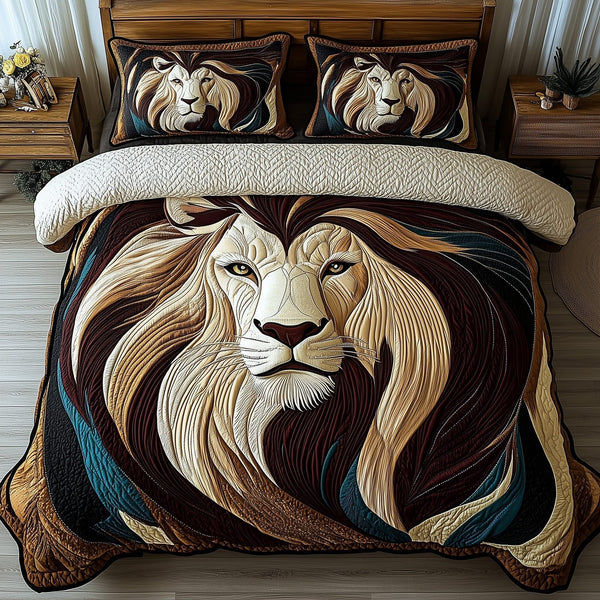 Vintage Majestic Lion quilted 3-piece bedding set on a made bed in a farmhouse bedroom